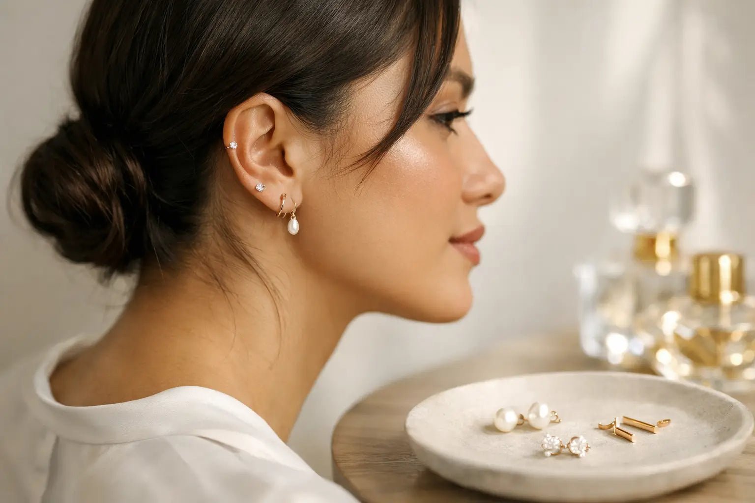Tendencias en aretes pequeños elegantes 2026