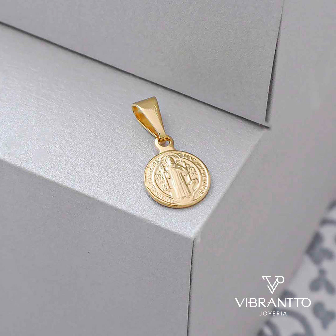 Medalla San Benito mini 1. Oro Laminado 18k - Vibrantto.com - Colombia
