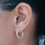 CANDONGA DIAMANTADA 18MM - Vibrantto Joyas y Accesorios - P35151