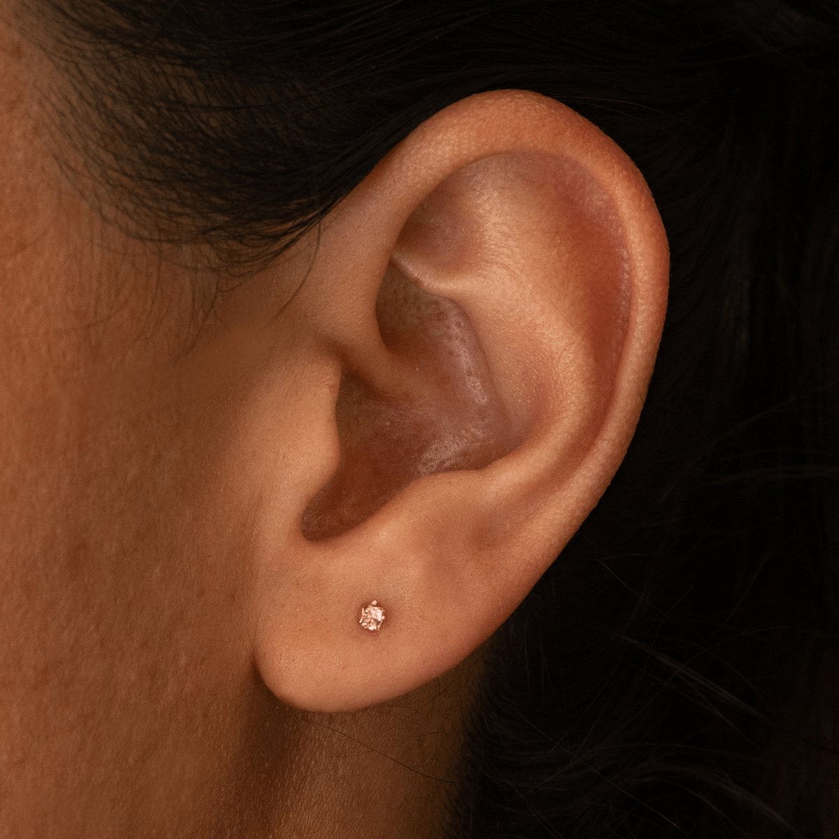 Topo Circon Mini Rosa 2mm - Vibrantto Joyería - T928