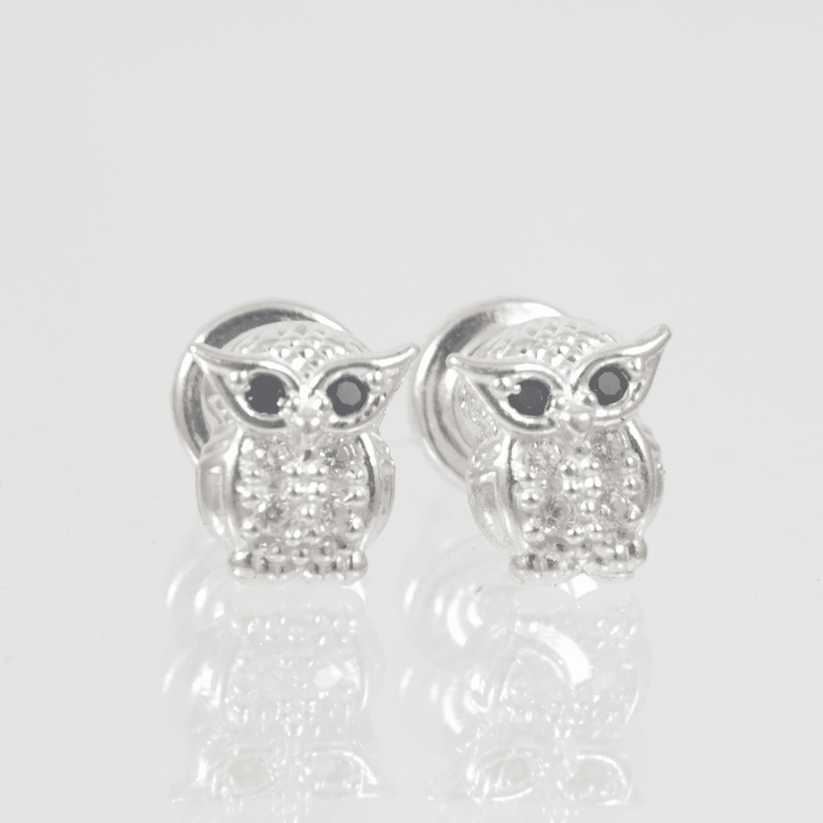 Topo Buho Circones Cristal Rosca Seguridad - Vibrantto Joyas y Accesorios - P34253