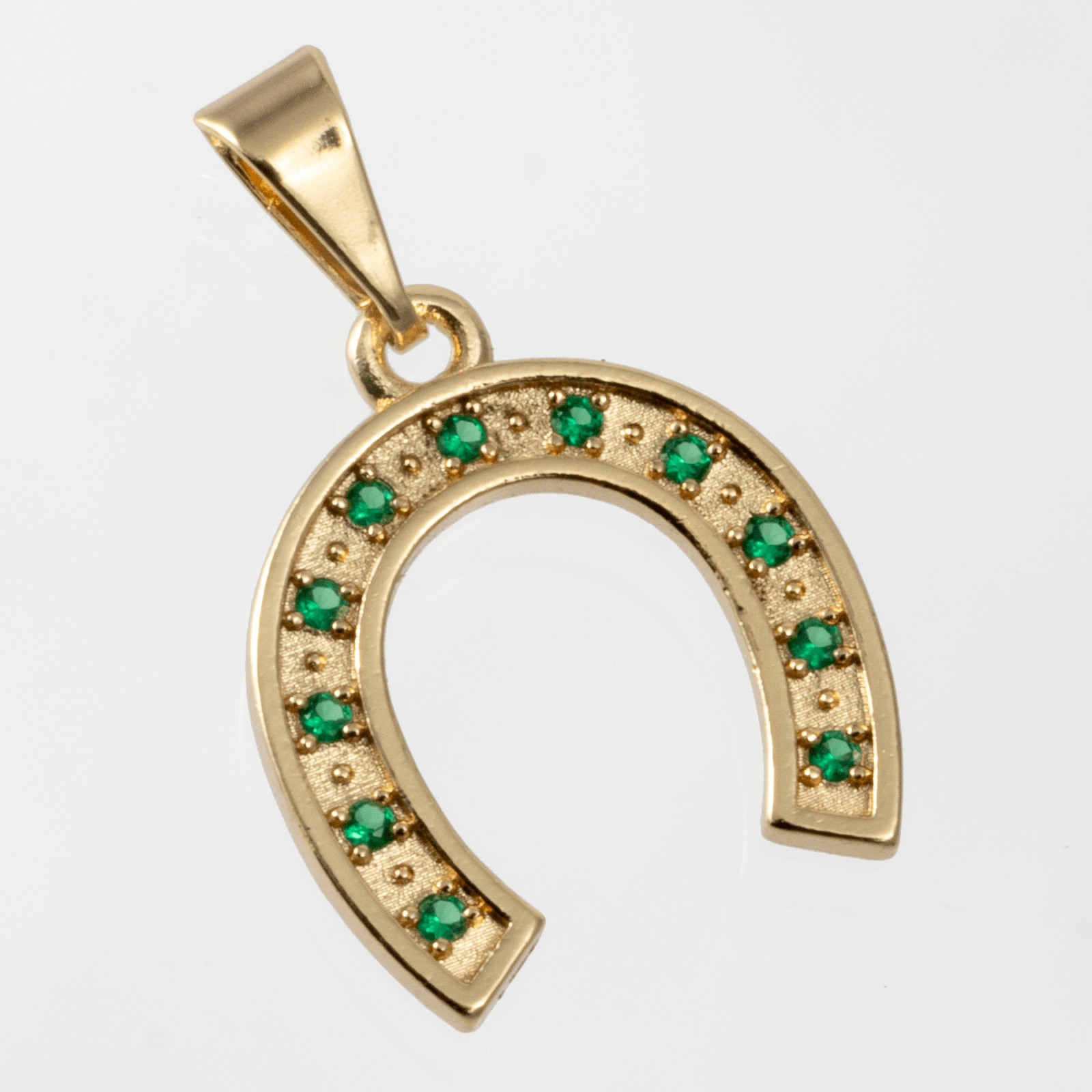 Dije Herradura Circones Verde 15mm - Vibrantto Joyas y Accesorios - OC27554